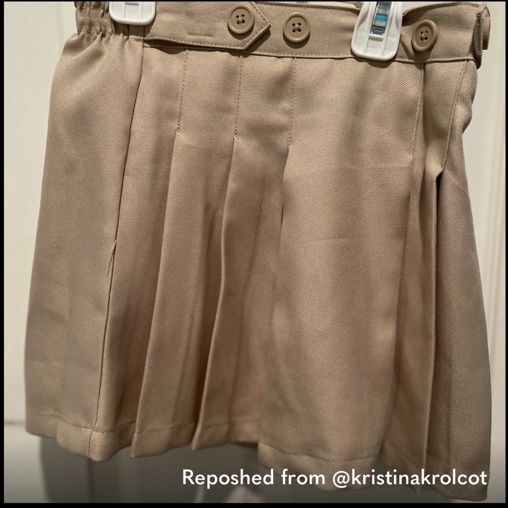 Izod Kids Khaki uniform skirt